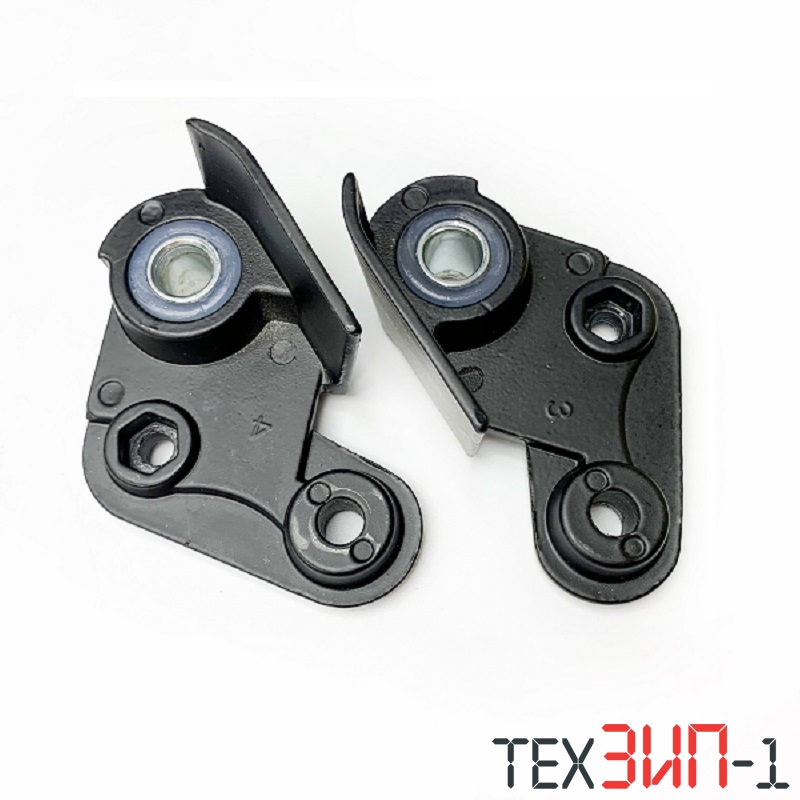 Кронштейн крепления задней вилки к деке правый KUGOO S3 PRO